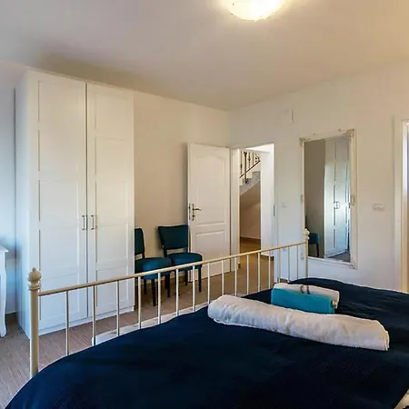 Awesome In With Private Swimming Pool, Be Inside Or Outside * Butkovici (Istria)